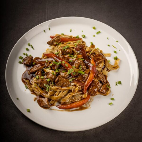 Fettuccine de Lomo Salteado